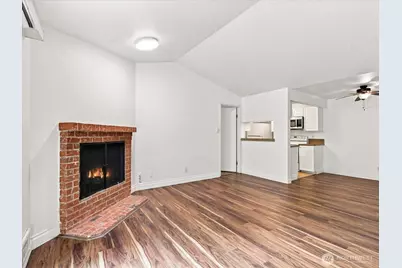 14200 NE 171st Street #C206, Woodinville, WA 98072 - Photo 5