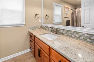 23889 Fairfax St, Black Diamond, WA 98010 - Photo 33