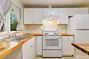 9727 Case Rd SW, Olympia, WA 98512 - Photo 5