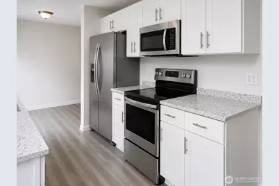 9439 11th Avenue SW, Seattle, WA 98106 - Photo 3