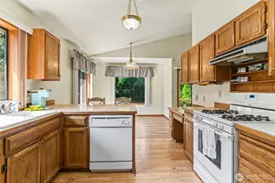 3922 14th Ct NE, Olympia, WA 98506 - Photo 7