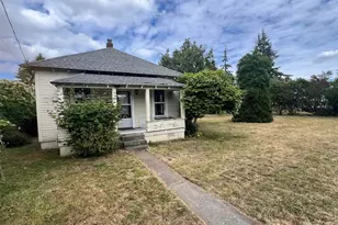 1806 12th St, Anacortes, WA 98221 - Photo 1