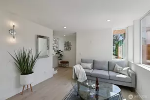 404 N 127th St, Seattle, WA 98133 - Photo 9