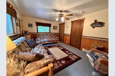 861 N Potlatch Drive, Hoodsport, WA 98548 - Photo 15