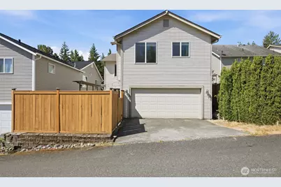 36706 SE Gravenstein Court, Snoqualmie, WA 98065 - Photo 37