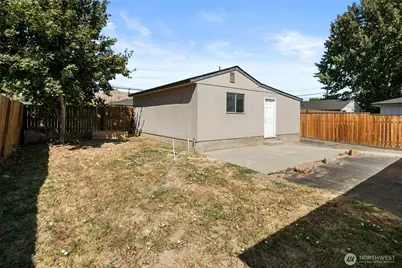 124 N Garfield, Wenatchee, WA 98801 - Photo 35