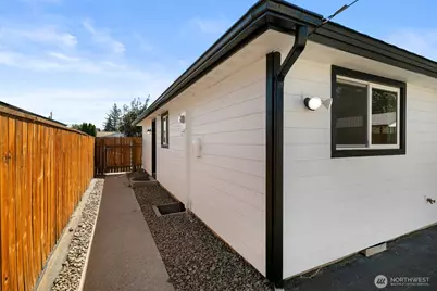 124 N Garfield, Wenatchee, WA 98801 - Photo 33