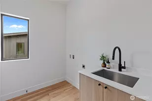 11312 NE 60th St, Kirkland, WA 98033 - Photo 29