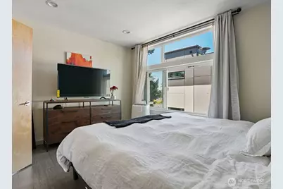 6911 California Avenue SW #C, Seattle, WA 98136 - Photo 23