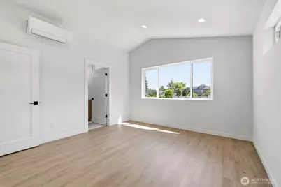 2611 NW 87th Street, Seattle, WA 98117 - Photo 25