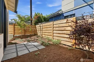2611 NW 87th St, Seattle, WA 98117 - Photo 17