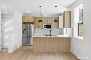 2611 NW 87th St, Seattle, WA 98117 - Photo 7