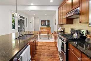 9306 Nye Ave SE, Snoqualmie, WA 98065 - Photo 9