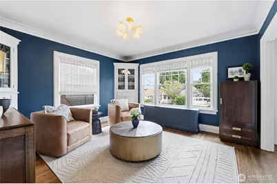 3127 Broadway E, Seattle, WA 98102 - Photo 15