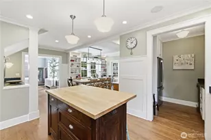 3127 Broadway E, Seattle, WA 98102 - Photo 9