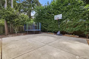 3127 Broadway E, Seattle, WA 98102 - Photo 33