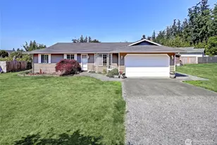 740 Commodore Ln, Camano Island, WA 98282 - Photo 25