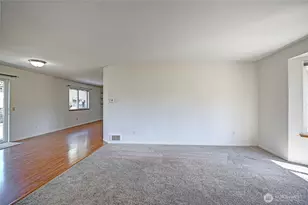 740 Commodore Ln, Camano Island, WA 98282 - Photo 7