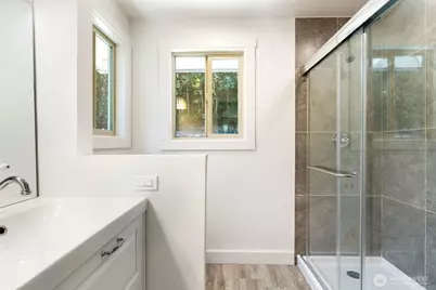 5769 Blakely Avenue NE, Bainbridge Island, WA 98110 - Photo 23