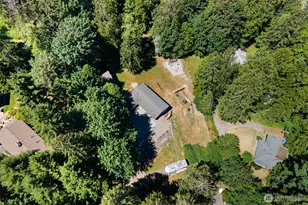 5769 Blakely Ave NE, Bainbridge Island, WA 98110 - Photo 39