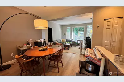 3500 E Lake Sammamish Parkway SE #7-102, Sammamish, WA 98075 - Photo 3
