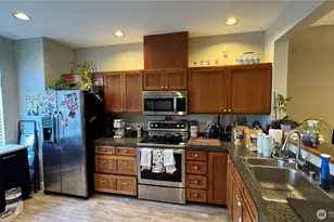 3500 E Lake Sammamish Pkwy SE, Sammamish, WA 98075 - Photo 13