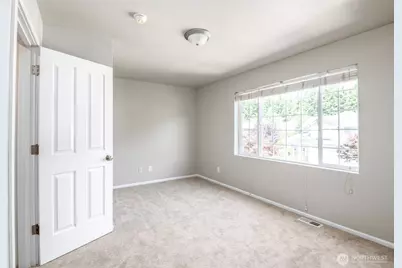 28011 Maple Ridge Way SE, Maple Valley, WA 98038 - Photo 29