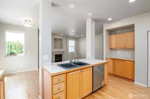 28011 Maple Ridge Way SE, Maple Valley, WA 98038 - Photo 11