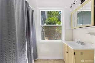 2001 30th St, Bellingham, WA 98225 - Photo 21