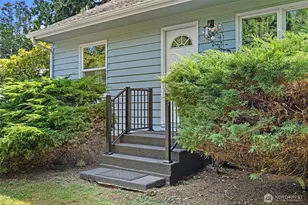 2001 30th St, Bellingham, WA 98225 - Photo 37