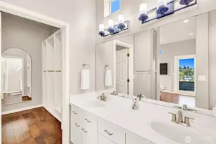 3406 37th Ave W, Seattle, WA 98199 - Photo 17