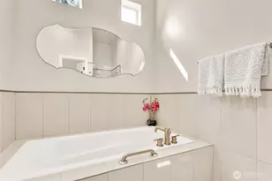 3406 37th Ave W, Seattle, WA 98199 - Photo 31
