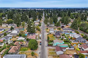 703 117th St S, Tacoma, WA 98444 - Photo 25
