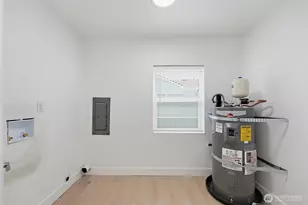 703 117th St S, Tacoma, WA 98444 - Photo 15