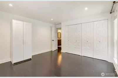 17120 NE 2nd Place, Bellevue, WA 98008 - Photo 13