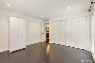 17120 NE 2nd Pl, Bellevue, WA 98008 - Photo 13