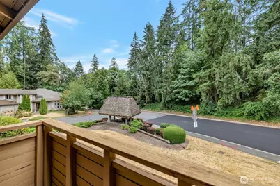 17120 NE 2nd Place, Bellevue, WA 98008 - Photo 23