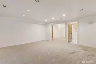 17120 NE 2nd Pl, Bellevue, WA 98008 - Photo 17