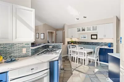 3040 164th Place NE, Bellevue, WA 98008 - Photo 7