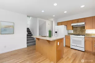 6726 35th Pl S, Seattle, WA 98118 - Photo 7