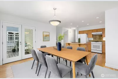 6726 35th Place S, Seattle, WA 98118 - Photo 9