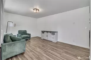 5817 E M St, Tacoma, WA 98404 - Photo 3