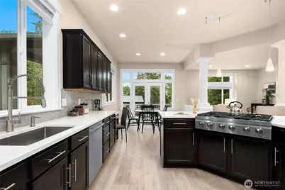 16125 SE 44th Way, Bellevue, WA 98006 - Photo 9