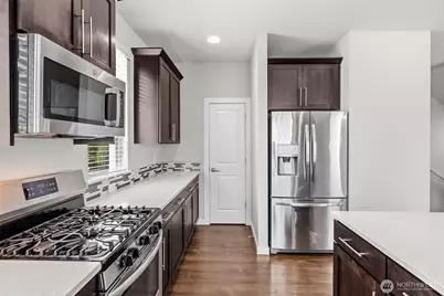 12909 20th Drive W #G, Everett, WA 98204 - Photo 3