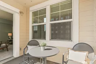 530 4th Ave W, Seattle, WA 98119 - Photo 23