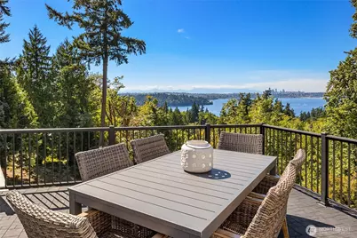 8430 SE 53rd Place, Mercer Island, WA 98040 - Photo 13