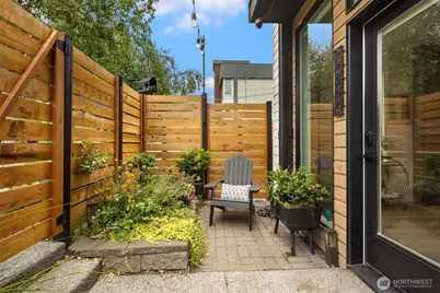 2429 NW 64th Street #A, Seattle, WA 98107 - Photo 33