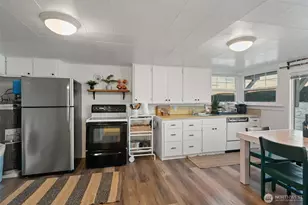 10731 NE North Shore Rd, Belfair, WA 98528 - Photo 11
