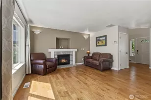 5049 50th Ct SE, Lacey, WA 98503 - Photo 9