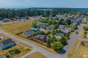204 NW Capstan Ct, Coupeville, WA 98239 - Photo 27